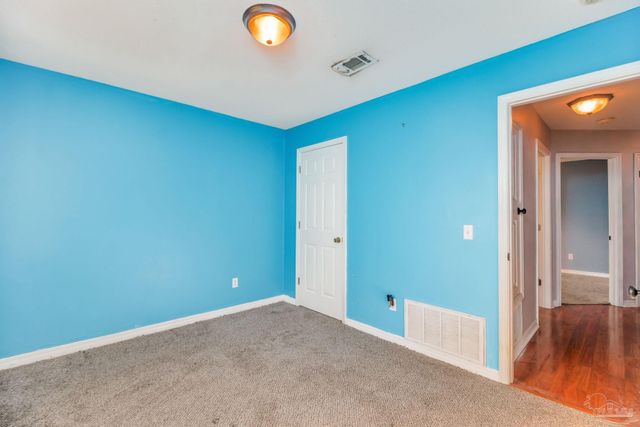 1914 Coral Island Rd, Pensacola, FL 32506