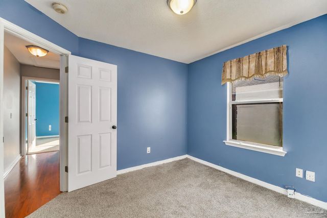 1914 Coral Island Rd, Pensacola, FL 32506