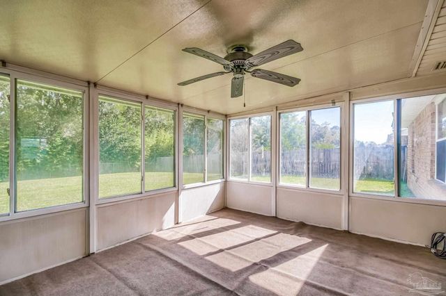 1914 Coral Island Rd, Pensacola, FL 32506