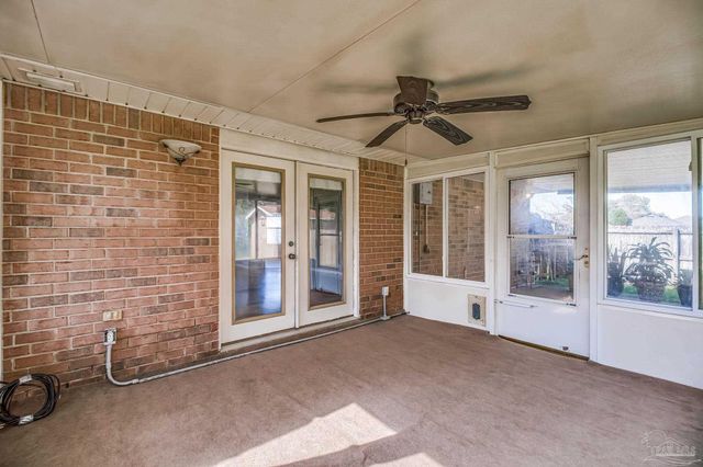 1914 Coral Island Rd, Pensacola, FL 32506