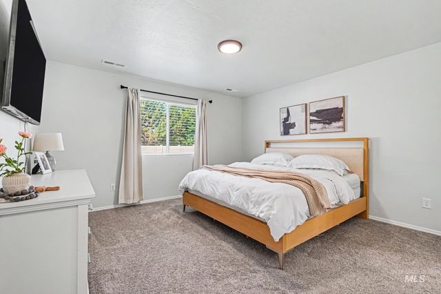16847 Courtney Way, Caldwell, ID 83607