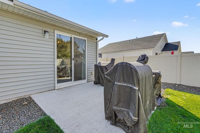 16847 Courtney Way, Caldwell, ID 83607