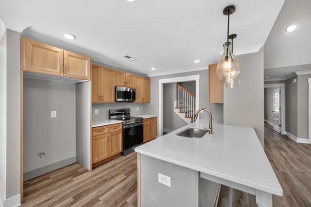 237 Copperas Creek Rd, Tullahoma, TN 37388