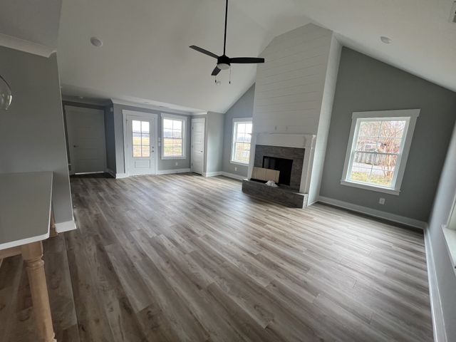 237 Copperas Creek Rd, Tullahoma, TN 37388