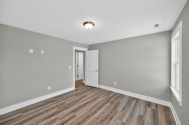 237 Copperas Creek Rd, Tullahoma, TN 37388