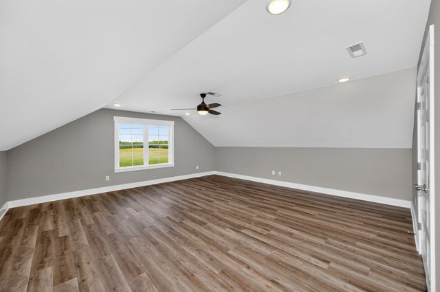 237 Copperas Creek Rd, Tullahoma, TN 37388