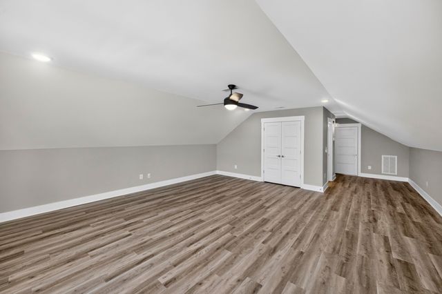 237 Copperas Creek Rd, Tullahoma, TN 37388