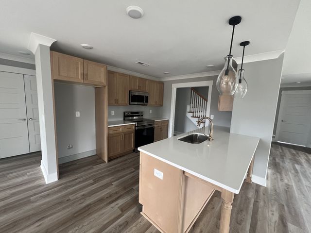 237 Copperas Creek Rd, Tullahoma, TN 37388