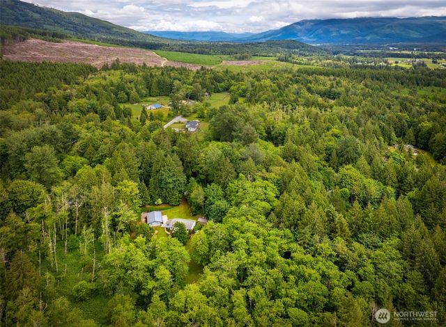 7342 Sunny Lane, Sedro Woolley, WA 98284