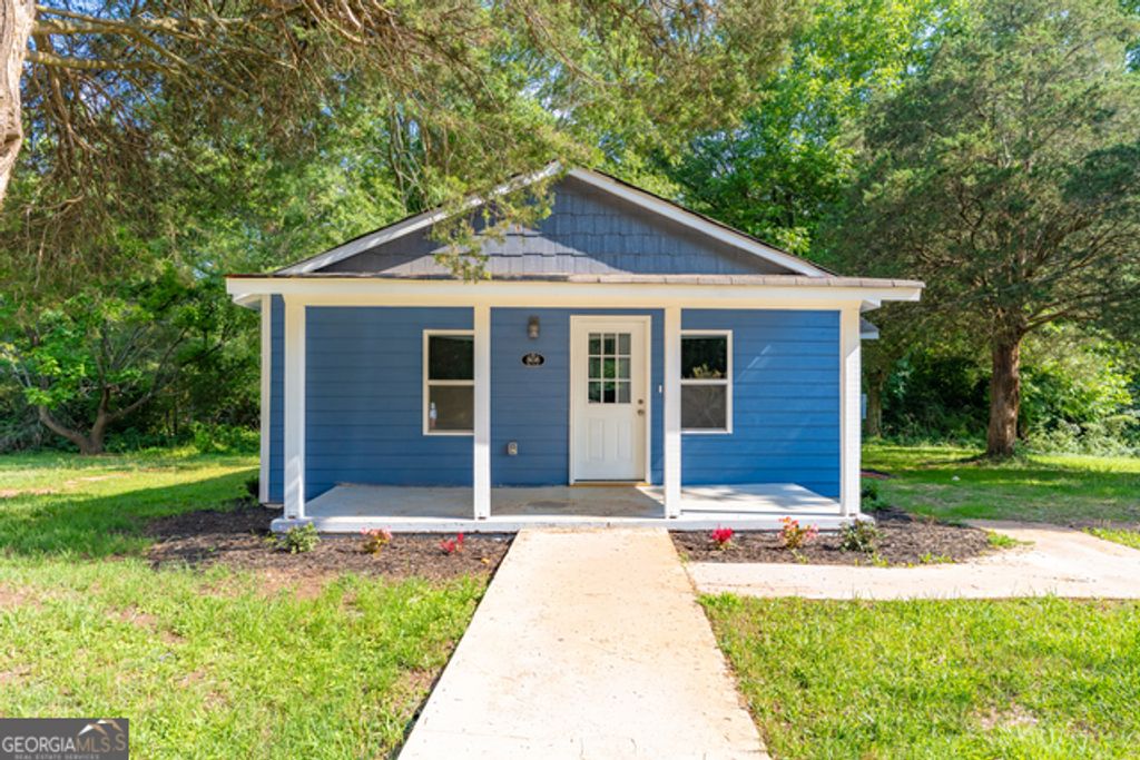 808 Davis Street, Monroe, GA 30655