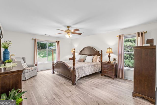 3940 Preston Oak Lane, Suwanee, GA 30024
