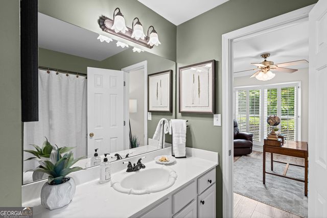 3940 Preston Oak Lane, Suwanee, GA 30024