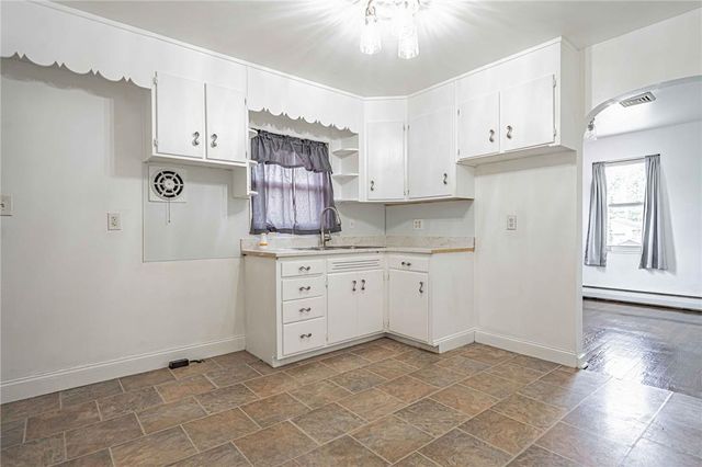 2901 West Washington Street, Allentown City, PA 18104