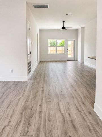 13914 Seneca Lake Drive, Texas City, TX 77568