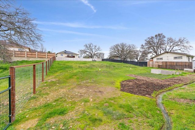 4294 Dunn Rd, Valley Springs, CA 95252