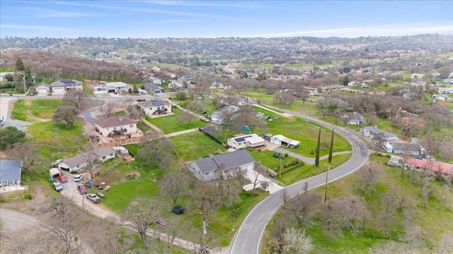 4294 Dunn Rd, Valley Springs, CA 95252