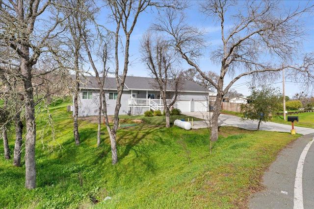 4294 Dunn Rd, Valley Springs, CA 95252