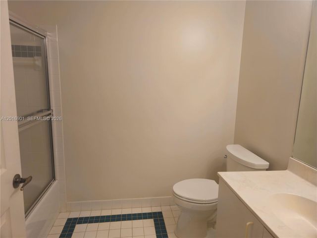 14715 Balgowan Rd 104-9, Miami Lakes, FL 33016