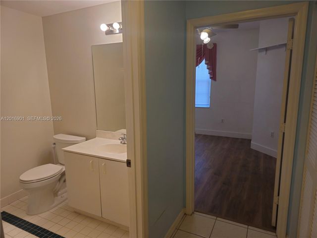 14715 Balgowan Rd 104-9, Miami Lakes, FL 33016
