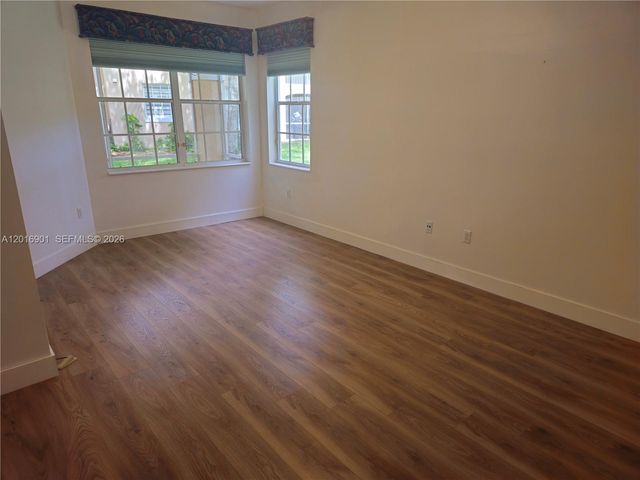 14715 Balgowan Rd 104-9, Miami Lakes, FL 33016