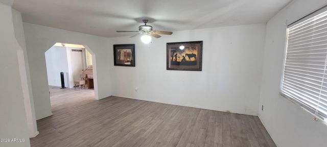 10615 W ALABAMA Avenue, Sun City, AZ 85351