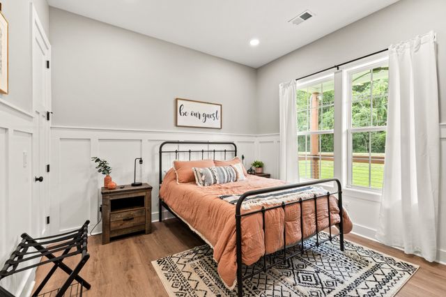 2646 New Hope Rd, Hendersonville, TN 37075