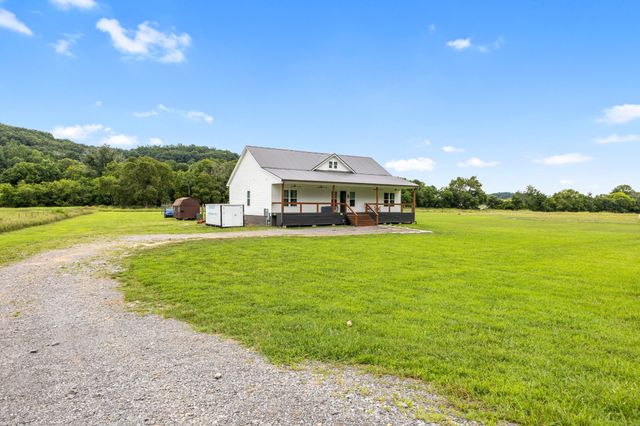 2646 New Hope Rd, Hendersonville, TN 37075
