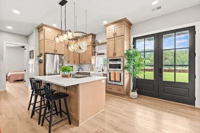 2646 New Hope Rd, Hendersonville, TN 37075