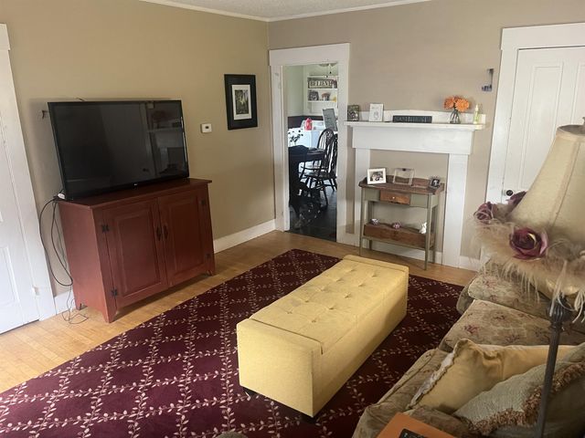 84 Nashua Street, Milford, NH 03055