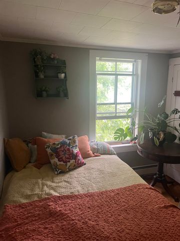 84 Nashua Street, Milford, NH 03055