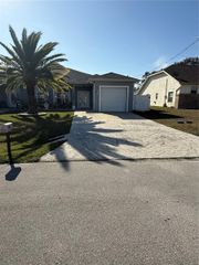 4 WOOD AMBER LANE, Palm Coast, FL 32164
