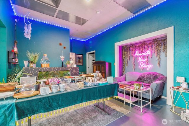 615 4th Street, Bremerton, WA 98337