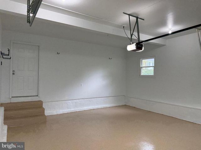 7033 WESTMORELAND DR, Warrenton, VA 20187