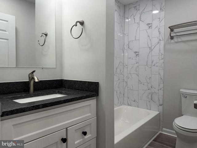 7033 WESTMORELAND DR, Warrenton, VA 20187