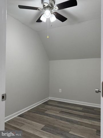 7033 WESTMORELAND DR, Warrenton, VA 20187