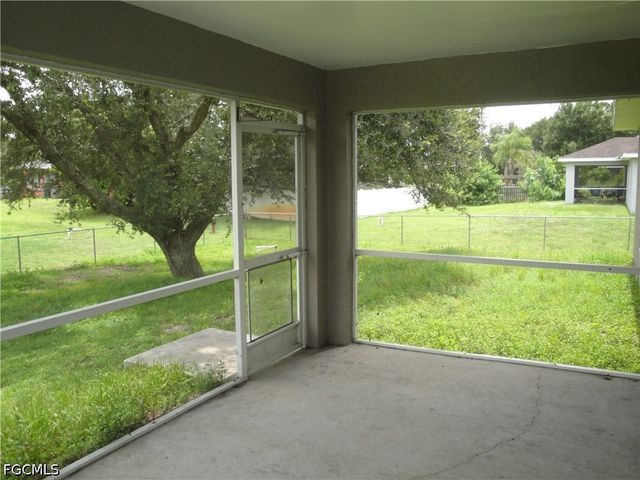1236 Bayou ST, Lehigh Acres, FL 33974