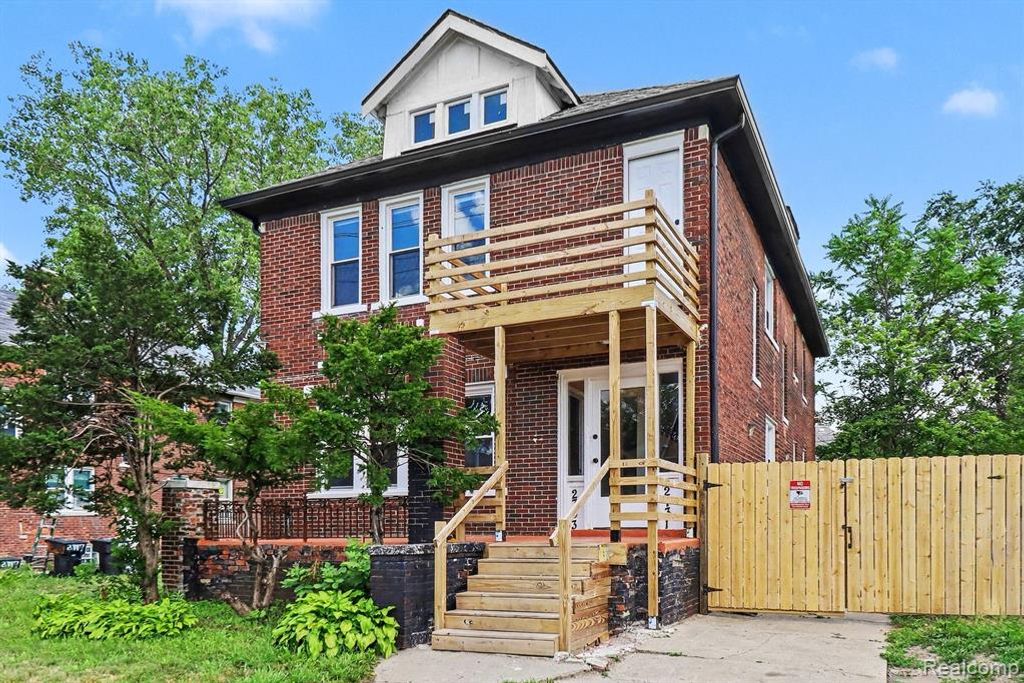 2733 Elmhurst Street, Detroit, MI 48206