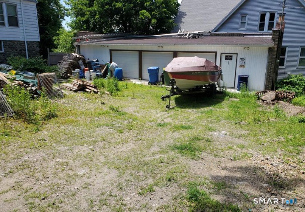 267 Lincoln Street, Waterbury, CT 06710