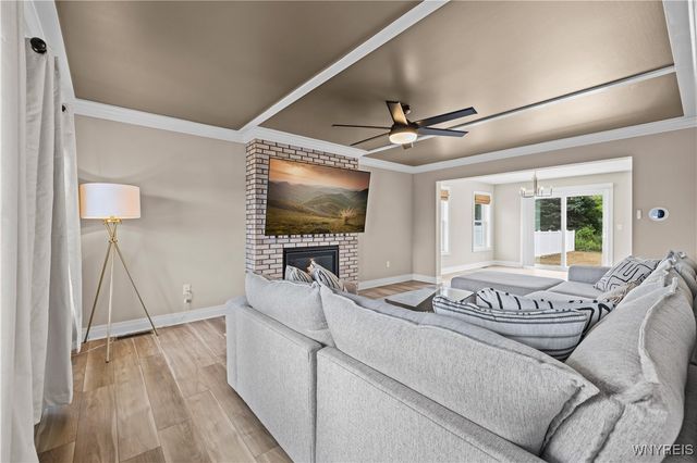 7286 Woodhaven Drive, Lockport Town, NY 14094