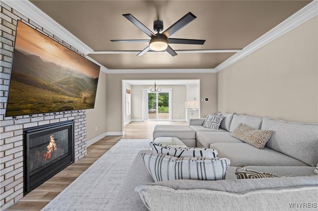 7286 Woodhaven Drive, Lockport Town, NY 14094