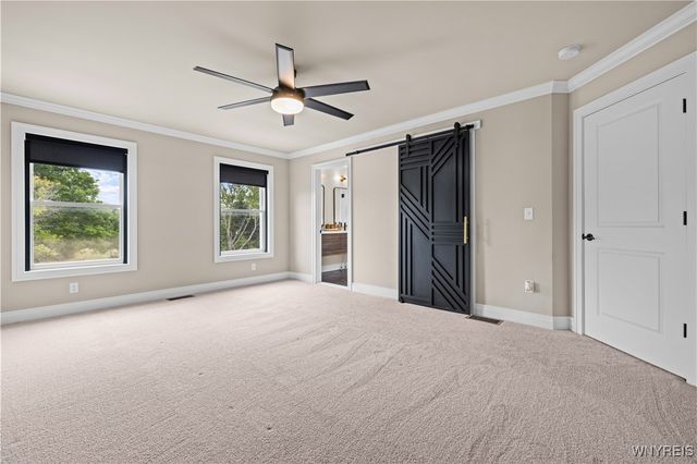 7286 Woodhaven Drive, Lockport Town, NY 14094