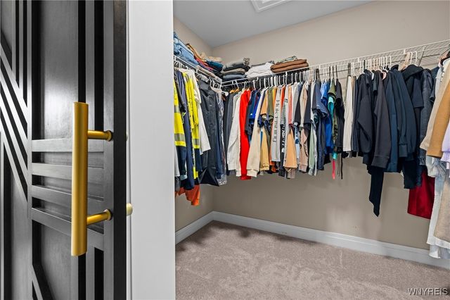 7286 Woodhaven Drive, Lockport Town, NY 14094