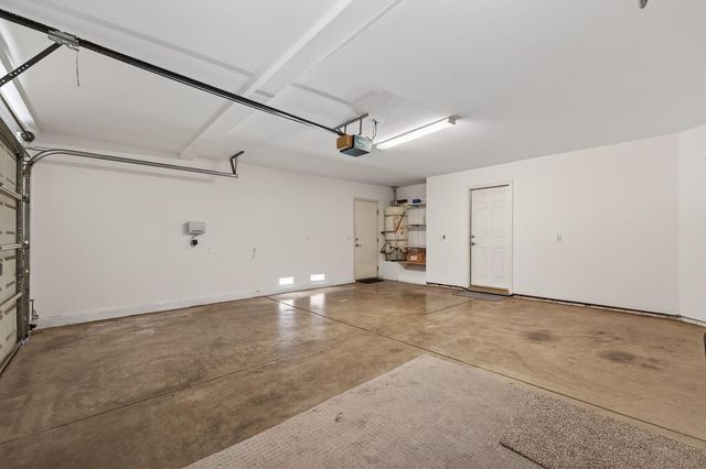 7116 Lyndale Cir, Elk Grove, CA 95758