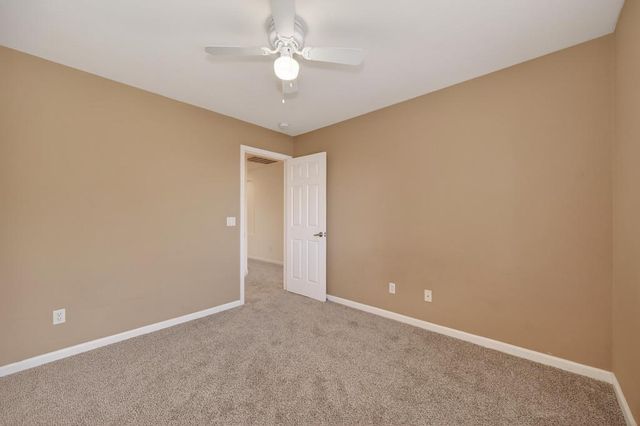 7116 Lyndale Cir, Elk Grove, CA 95758
