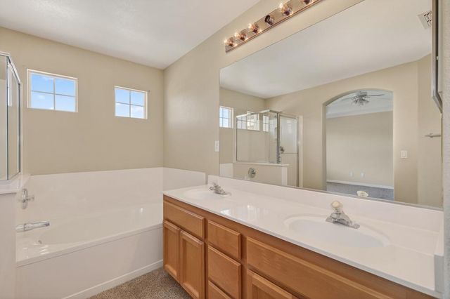 7116 Lyndale Cir, Elk Grove, CA 95758