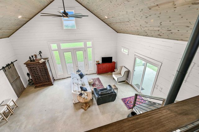5235 Fm 1752 S, Whitewright, TX 75491