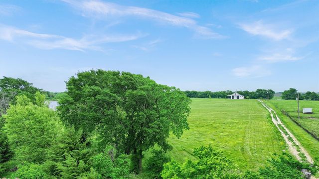 5235 Fm 1752 S, Whitewright, TX 75491