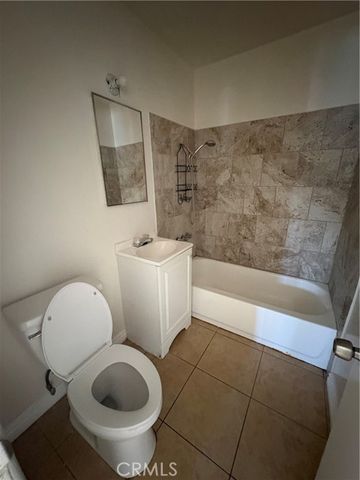 2004 W 15th, San Bernardino, CA 92411