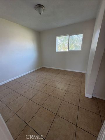 2004 W 15th, San Bernardino, CA 92411
