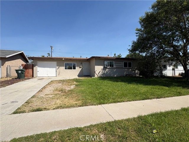 2004 W 15th, San Bernardino, CA 92411